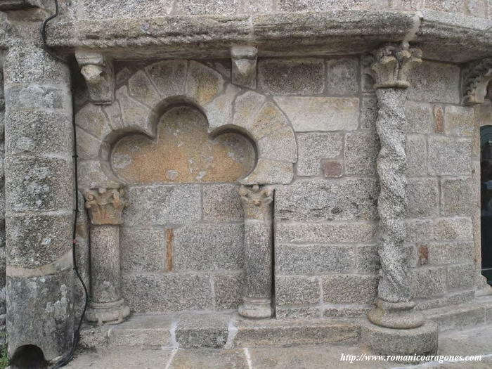 DETALLE DE LA GIROLA